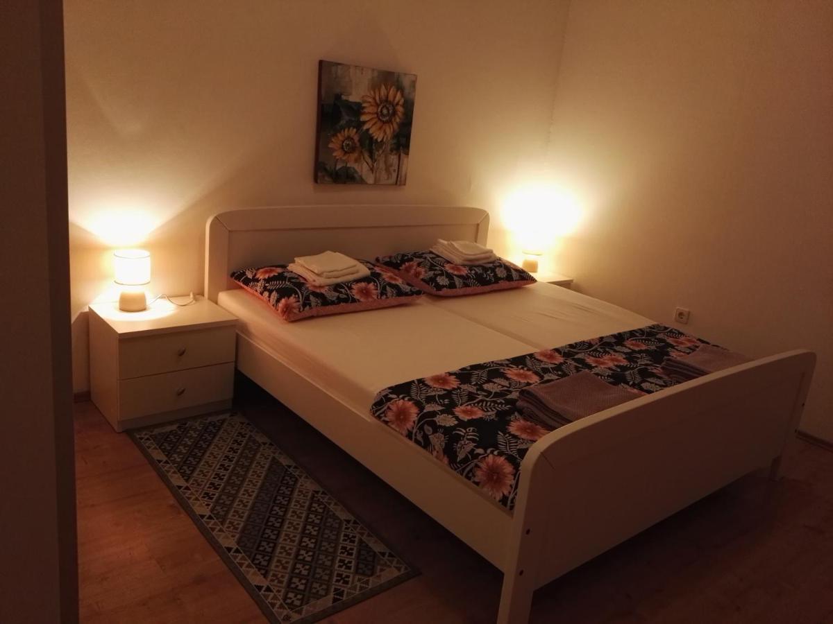 Mara Apartamento Pula Exterior foto